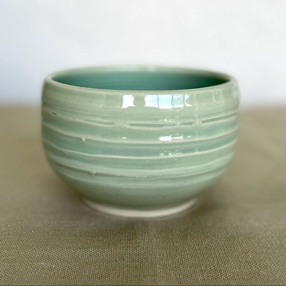 Tea bowl